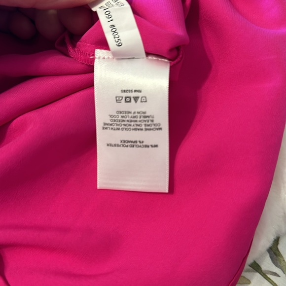 Express hot pink satin dress - Picture 4 of 4